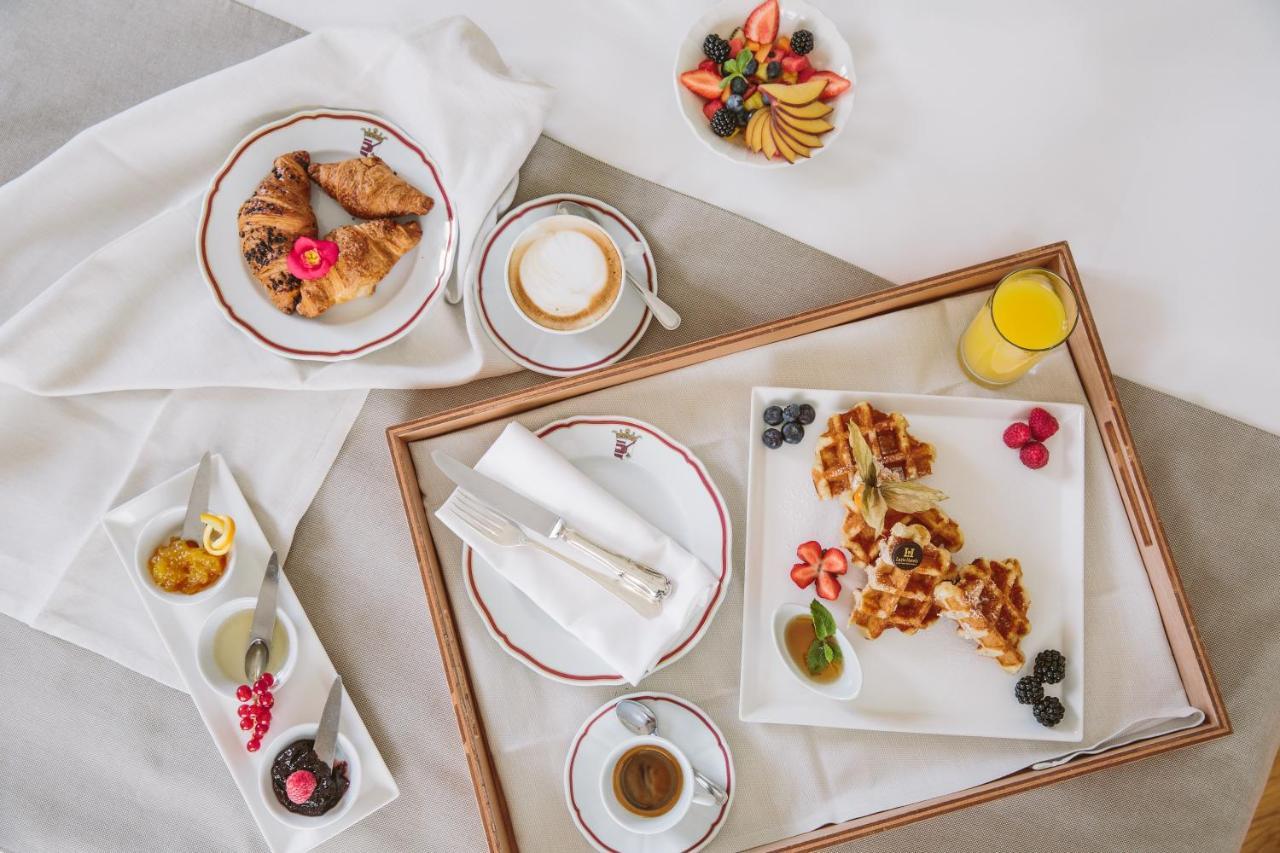 Hotel Villa Flori Комо Екстериор снимка